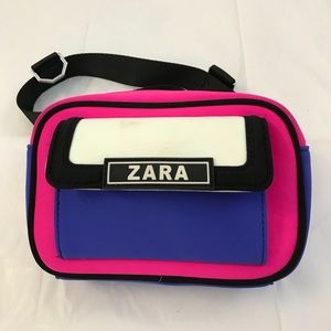 Zara Fannypack